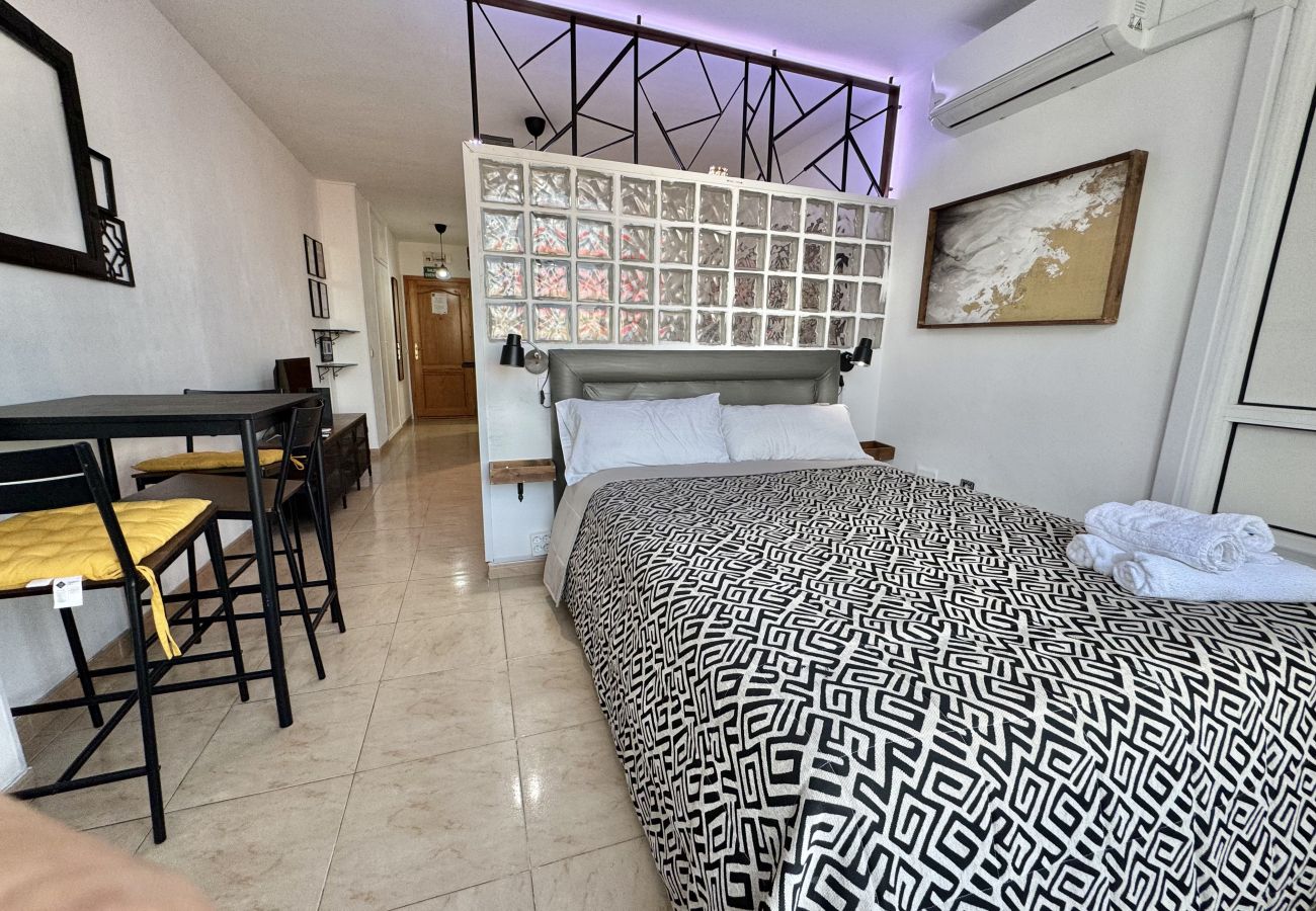 Studio in Torremolinos - Tina de SteraM FLATS Torremolinos
